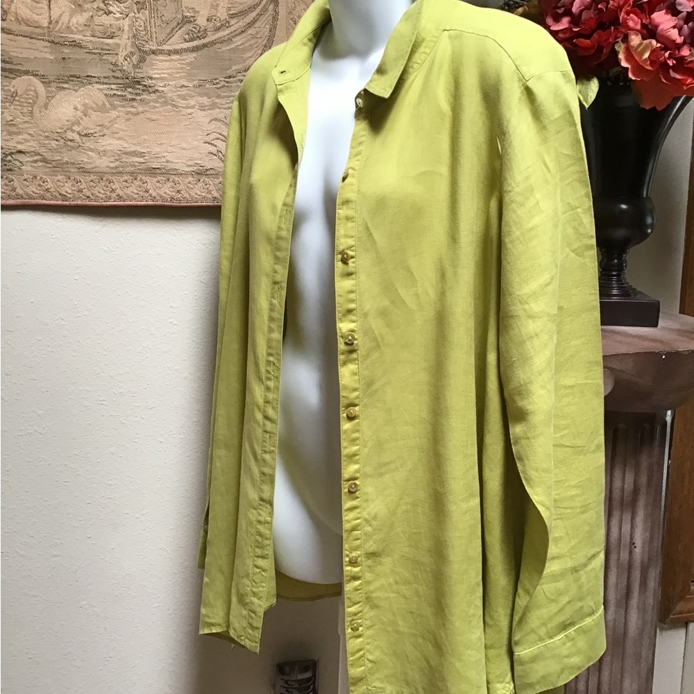 Eileen Fisher Women’s  Light Green Shirt